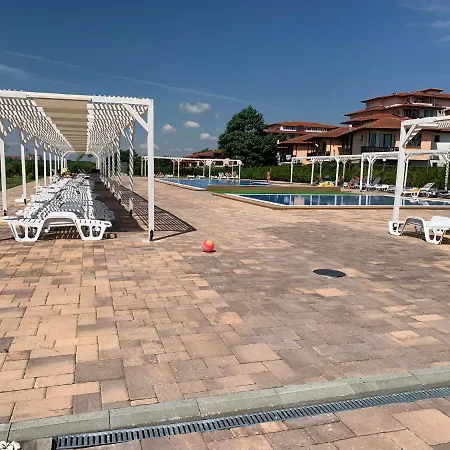 Apartcomplex Chateau * Aheloy