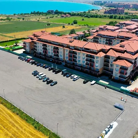 Apartcomplex Chateau Apartment *