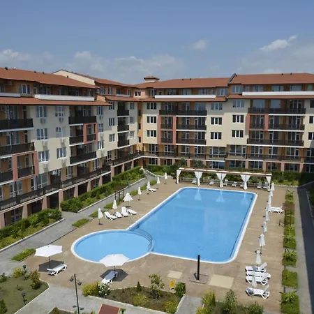 Apartcomplex Chateau אהלוי