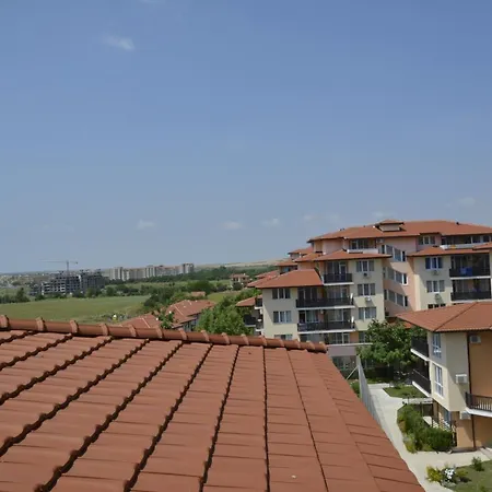 아파트 Apartcomplex Chateau *